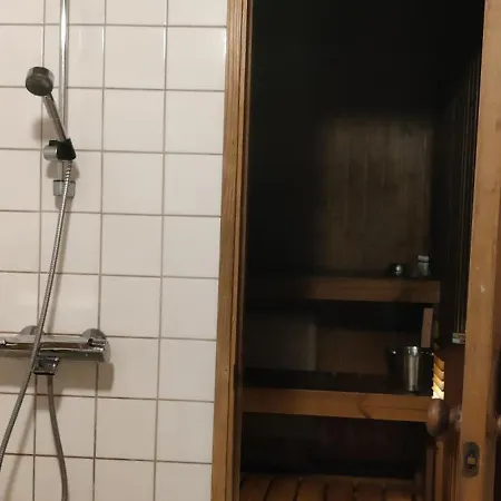 Tunnelmallinen Talo Kuukkarissa * Pori