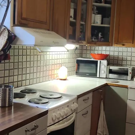 Tunnelmallinen Talo Kuukkarissa Pori