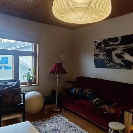 Apartment Tunnelmallinen Talo Kuukkarissa *